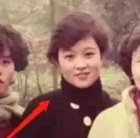 娱乐圈吃瓜王座女明星,揭秘女明星背后的神秘故事